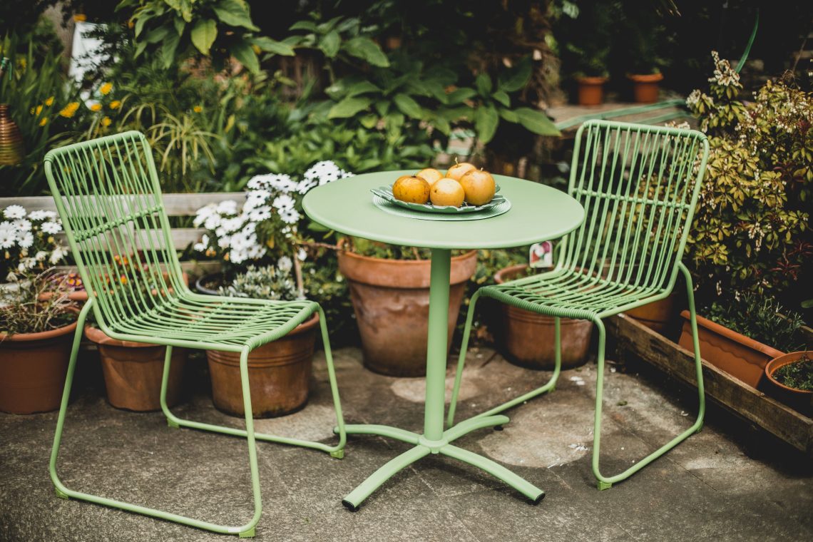 second hand garden furniture